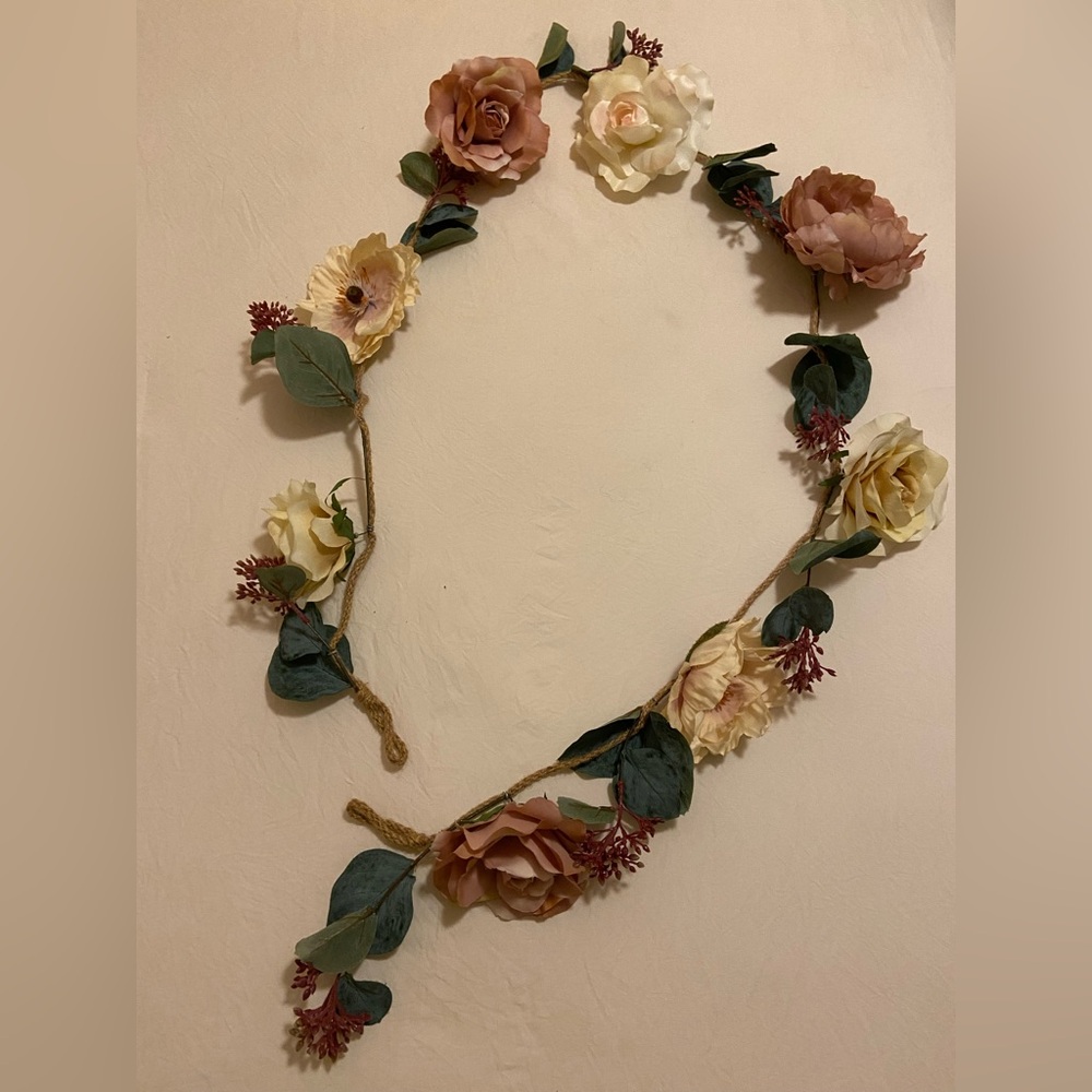 Floral Garland with Pink and Cream Flowers